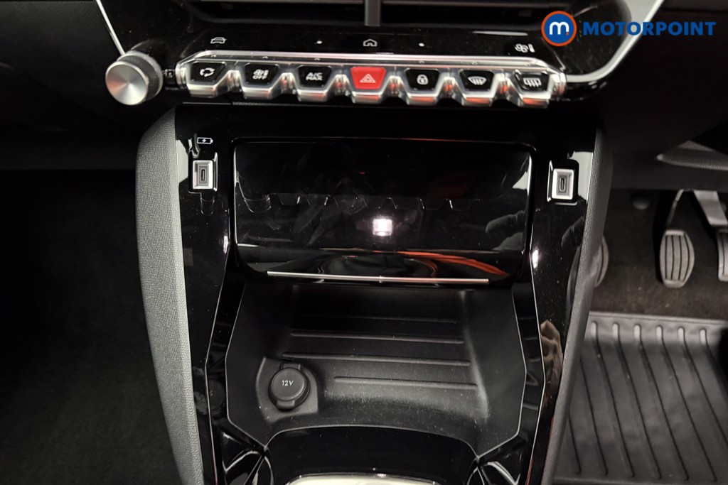 Peugeot 2008 Allure Manual Petrol SUV - Stock Number (1630168) - 10th supplementary image