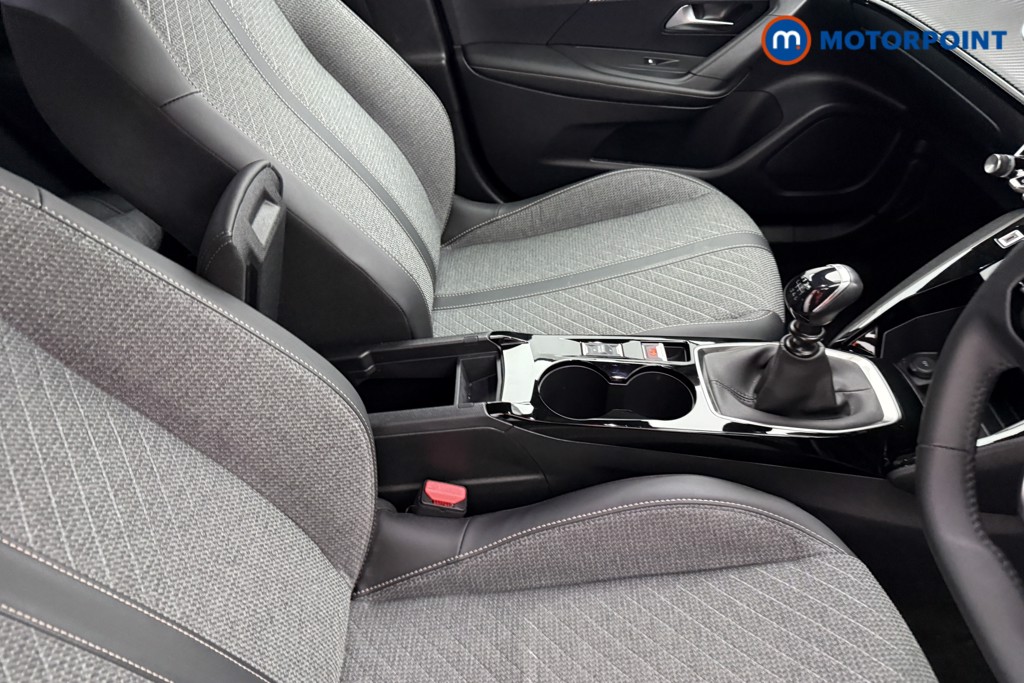 Peugeot 2008 Allure Manual Petrol SUV - Stock Number (1630168) - 13th supplementary image