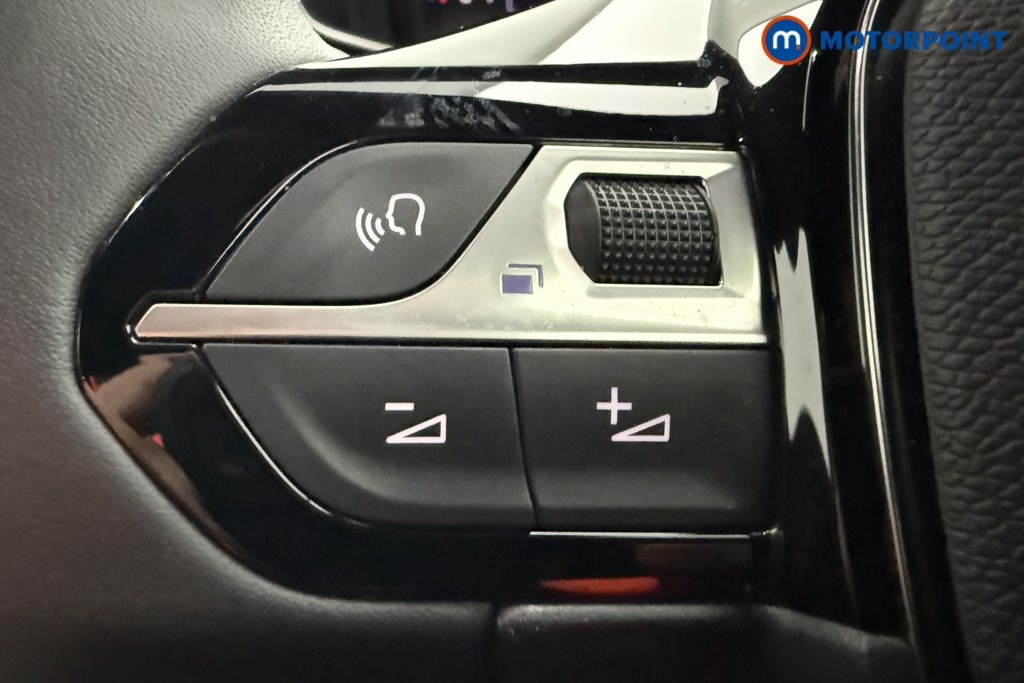 Peugeot 2008 Allure Manual Petrol SUV - Stock Number (1630230) - 3rd supplementary image
