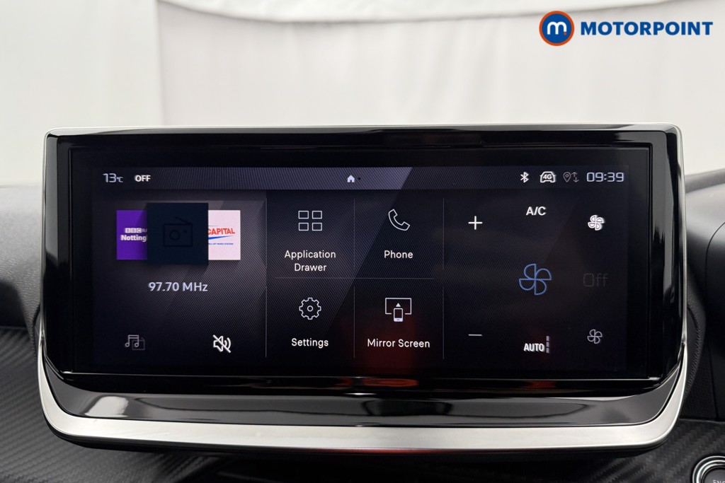 Peugeot 2008 Allure Manual Petrol SUV - Stock Number (1630230) - 7th supplementary image