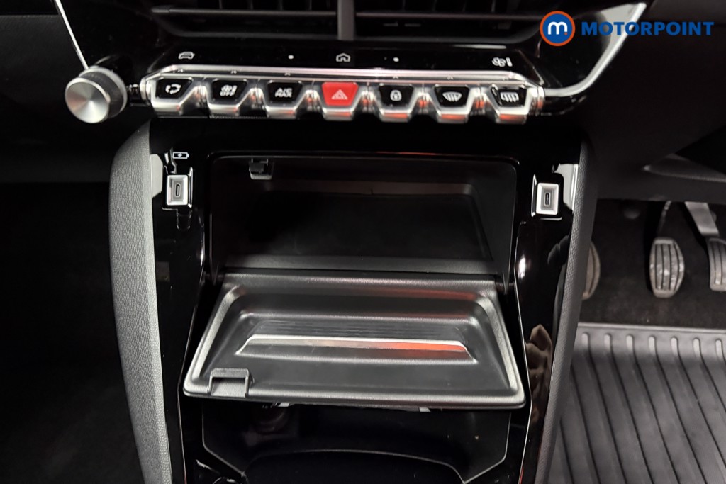 Peugeot 2008 Allure Manual Petrol SUV - Stock Number (1630230) - 11th supplementary image
