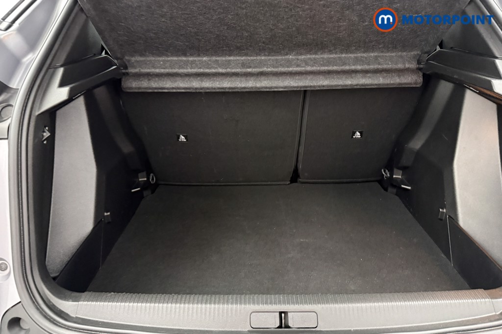 Peugeot 2008 Allure Manual Petrol SUV - Stock Number (1630230) - 19th supplementary image