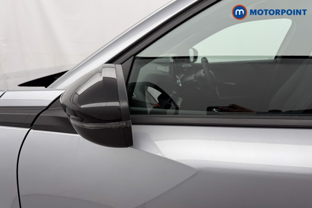 Peugeot 2008 Allure Manual Petrol SUV - Stock Number (1630230) - 21st supplementary image