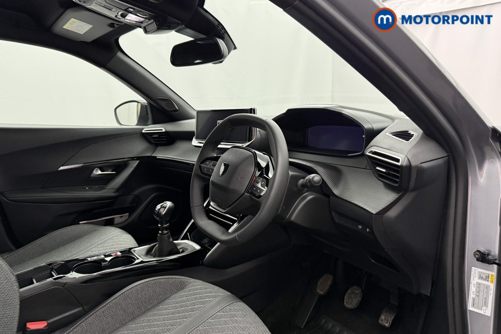 Peugeot 2008 Allure Manual Petrol SUV - Stock Number (1630230) - 1st supplementary image