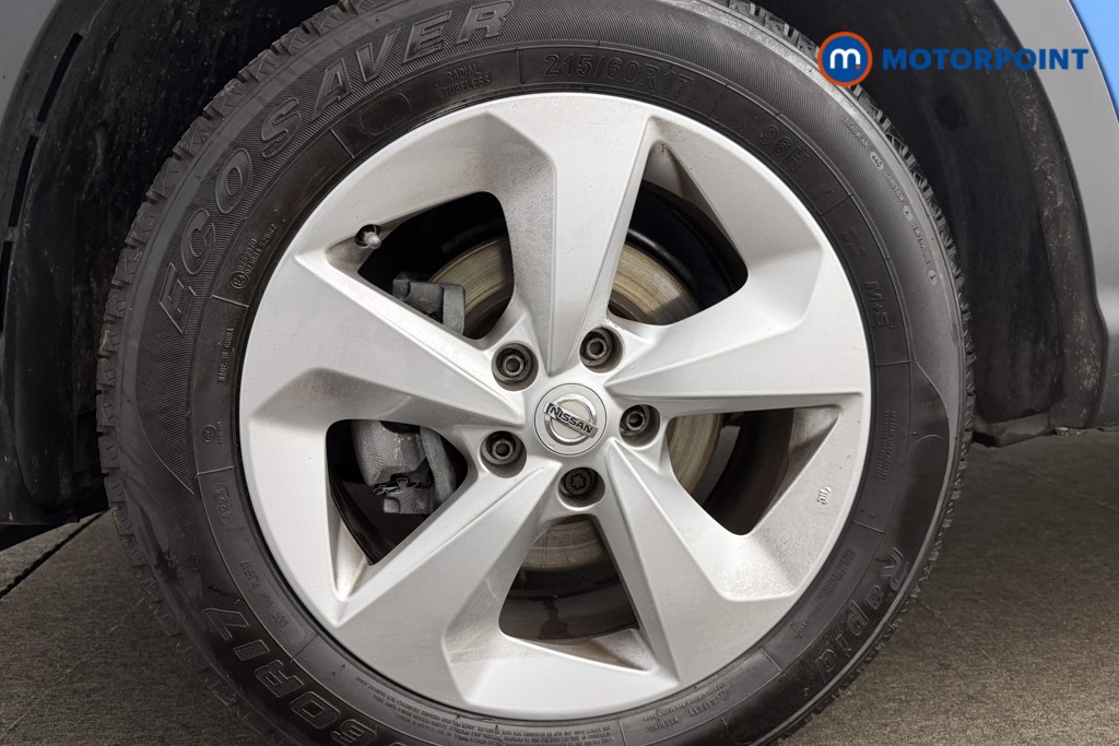 Nissan Qashqai Acenta Premium Manual Petrol SUV - Stock Number (1630721) - 12th supplementary image