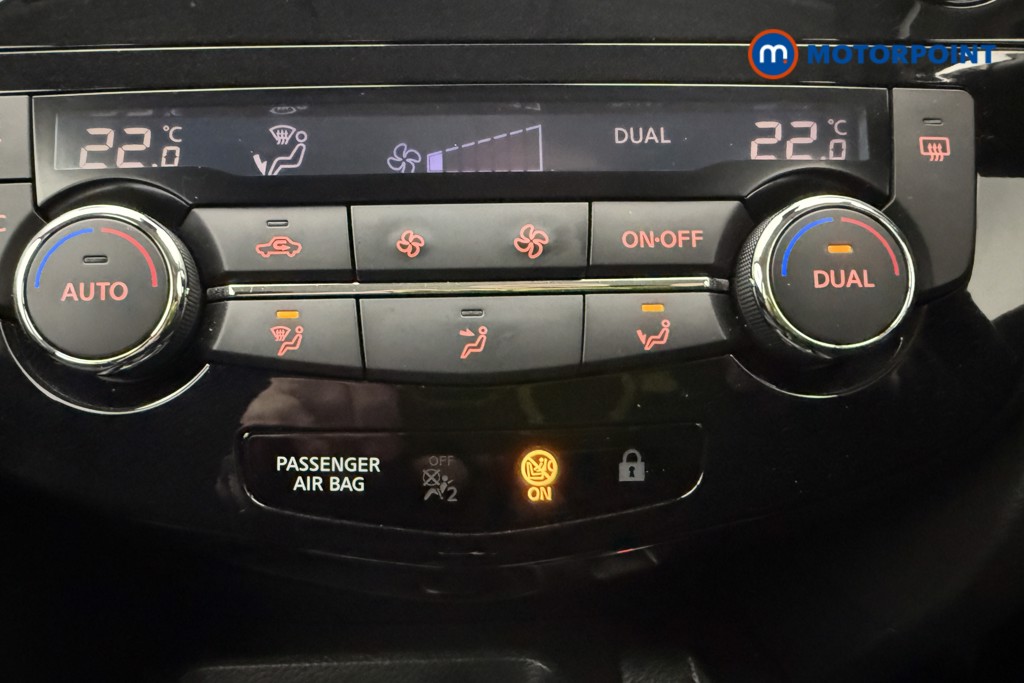 Nissan Qashqai Acenta Premium Manual Petrol SUV - Stock Number (1630721) - 16th supplementary image