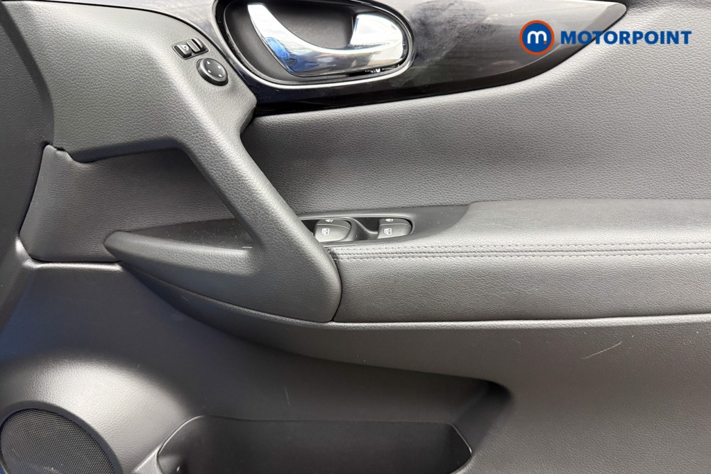 Nissan Qashqai Acenta Premium Manual Petrol SUV - Stock Number (1630721) - 18th supplementary image