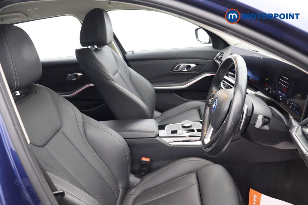 BMW 3 Series Sport Automatic Petrol Plug-In Hybrid Estate - Stock Number (1630975) - 13th supplementary image