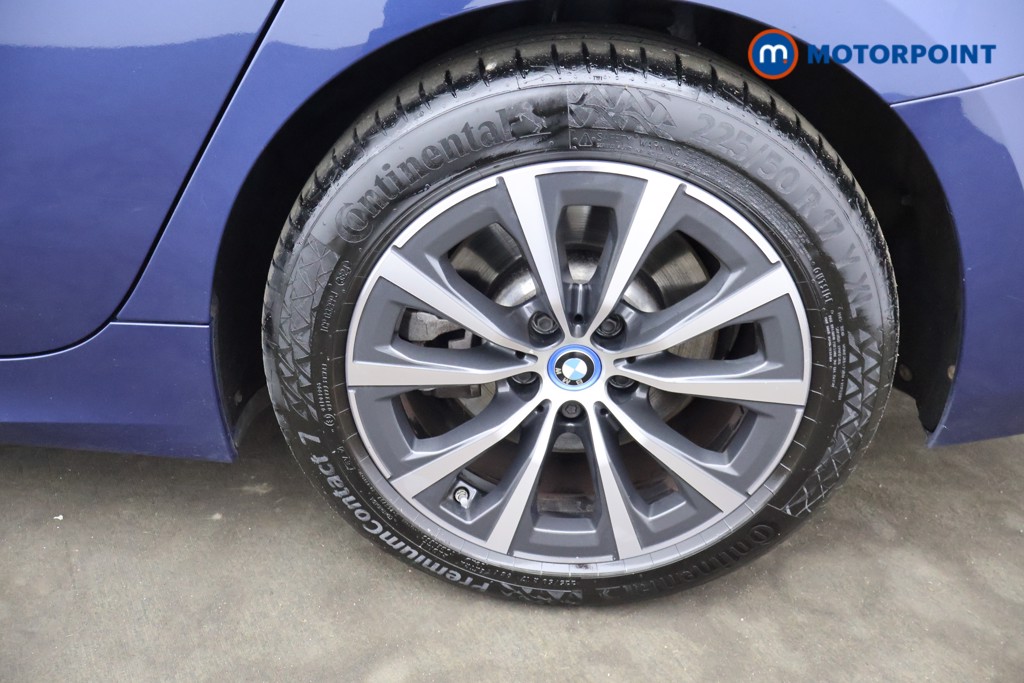 BMW 3 Series Sport Automatic Petrol Plug-In Hybrid Estate - Stock Number (1630975) - 23rd supplementary image