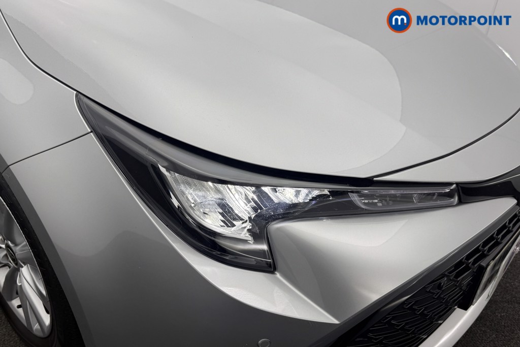 Toyota Corolla Icon Automatic Petrol-Electric Hybrid Estate - Stock Number (1631221) - 18th supplementary image