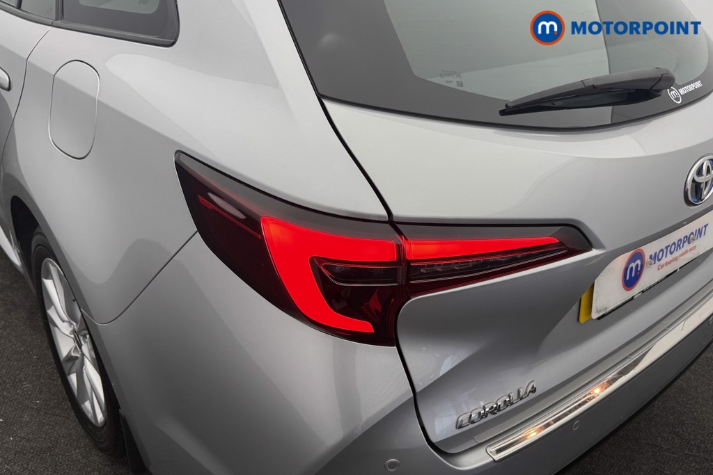 Toyota Corolla Icon Automatic Petrol-Electric Hybrid Estate - Stock Number (1631221) - 24th supplementary image