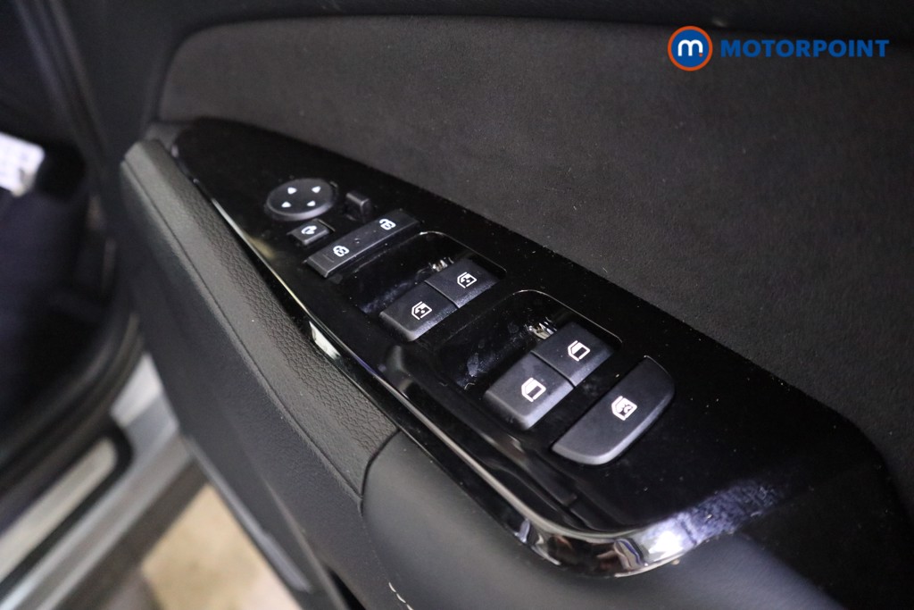 KIA Sportage Gt-Line Automatic Petrol-Electric Hybrid SUV - Stock Number (1631828) - 16th supplementary image
