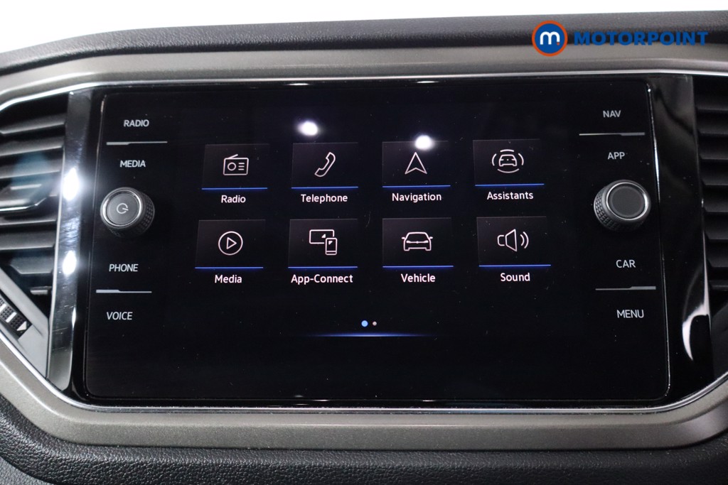 Volkswagen T-Roc Design Manual Petrol SUV - Stock Number (1631877) - 2nd supplementary image