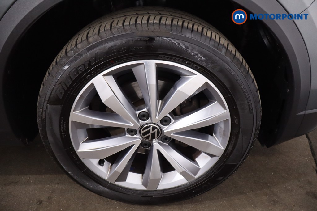 Volkswagen T-Roc Design Manual Petrol SUV - Stock Number (1631877) - 9th supplementary image