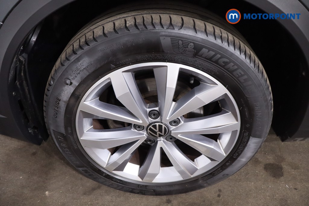 Volkswagen T-Roc Design Manual Petrol SUV - Stock Number (1631877) - 11th supplementary image