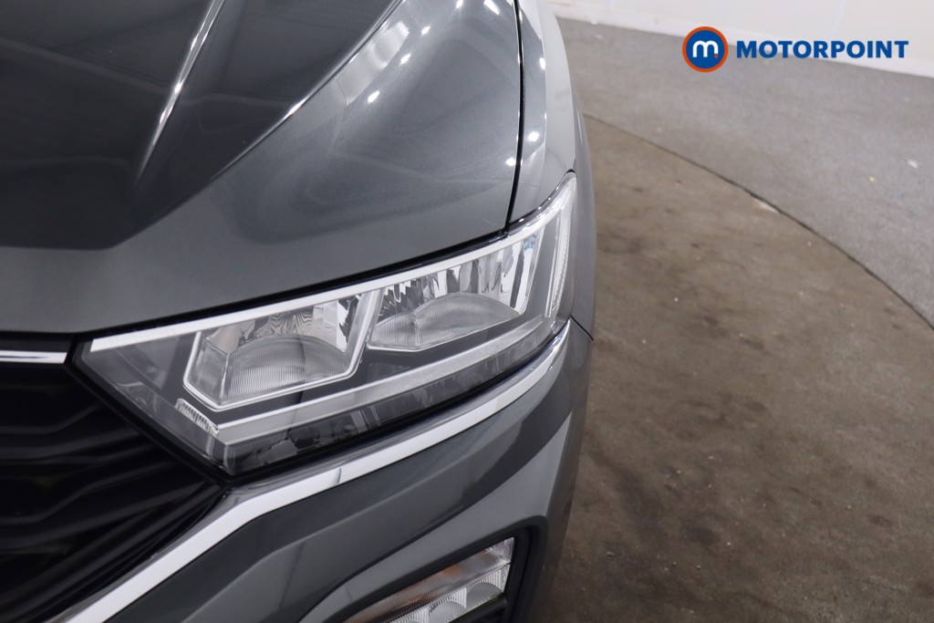 Volkswagen T-Roc Design Manual Petrol SUV - Stock Number (1631877) - 30th supplementary image
