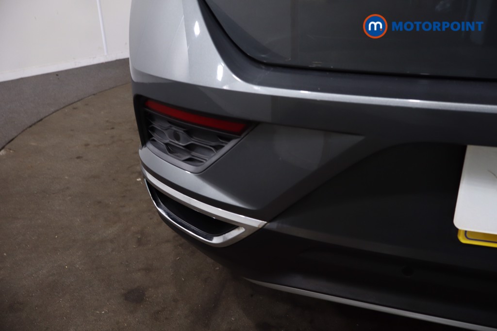 Volkswagen T-Roc Design Manual Petrol SUV - Stock Number (1631877) - 36th supplementary image