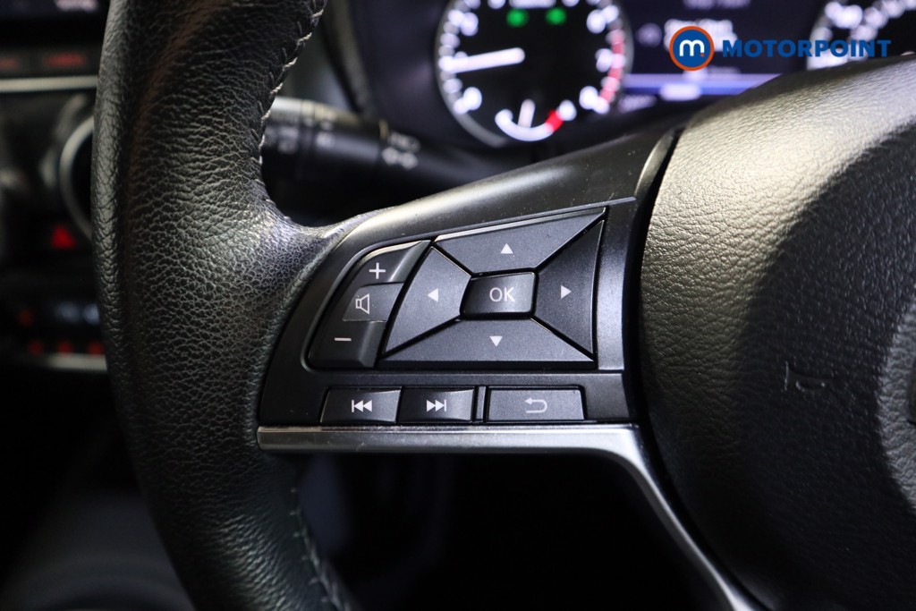 Nissan Juke Tekna Manual Petrol SUV - Stock Number (1632115) - 3rd supplementary image