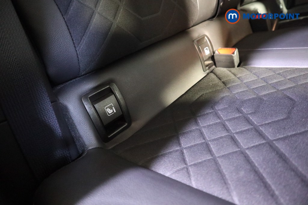 Nissan Juke Tekna Manual Petrol SUV - Stock Number (1632115) - 19th supplementary image