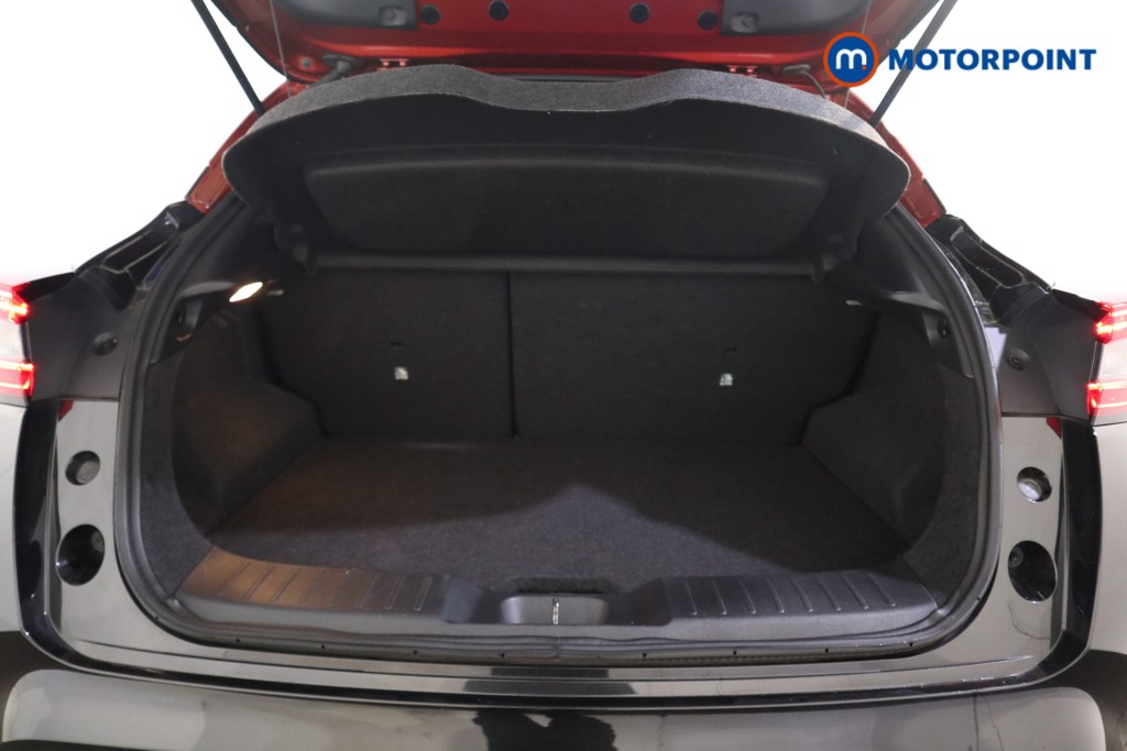 Nissan Juke Tekna Manual Petrol SUV - Stock Number (1632115) - 22nd supplementary image