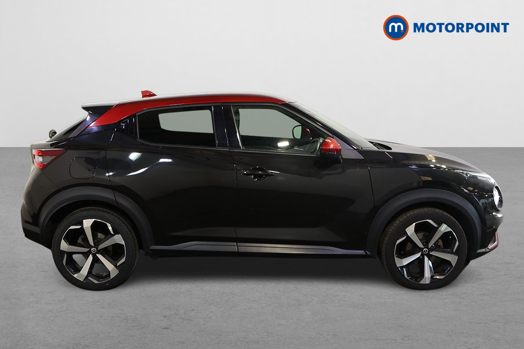 Nissan Juke Tekna Manual Petrol SUV - Stock Number (1632115) - Drivers side