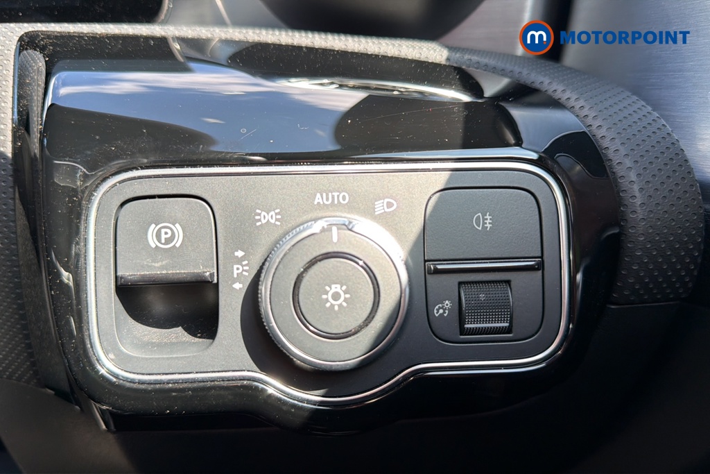 Mercedes-Benz CLA Amg Line Automatic Petrol Coupe - Stock Number (1632493) - 11th supplementary image