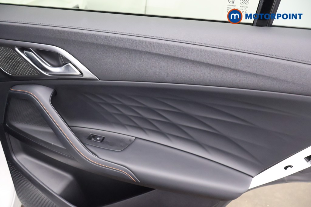 Mg Motor Uk HS Trophy Automatic Petrol-Electric Hybrid SUV - Stock Number (1632789) - 16th supplementary image