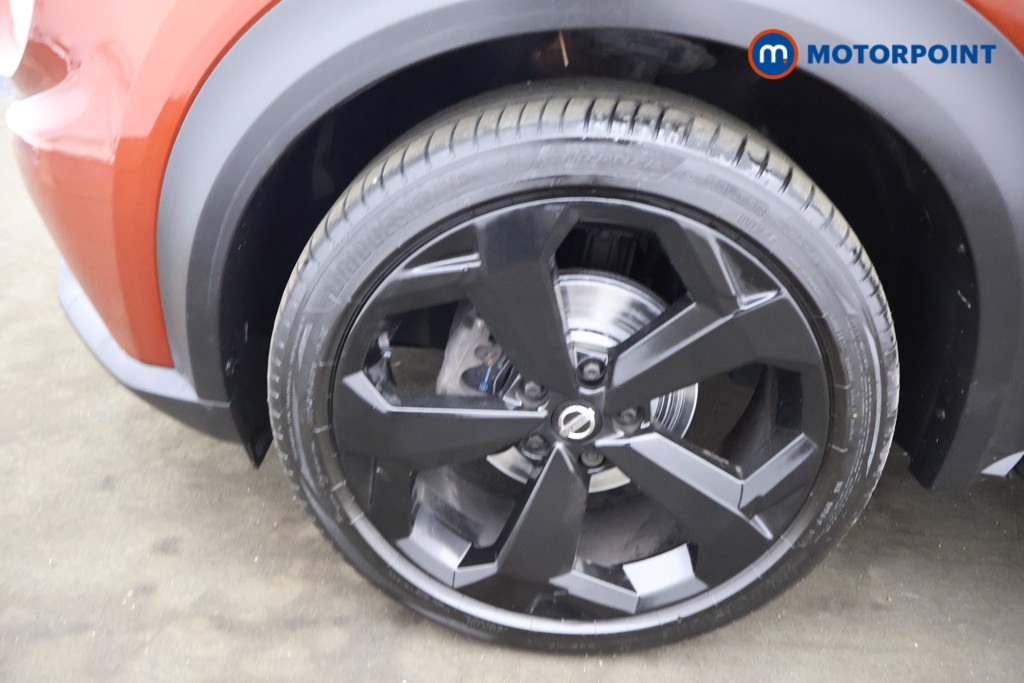 Nissan Juke Tekna Manual Petrol SUV - Stock Number (1632947) - 22nd supplementary image