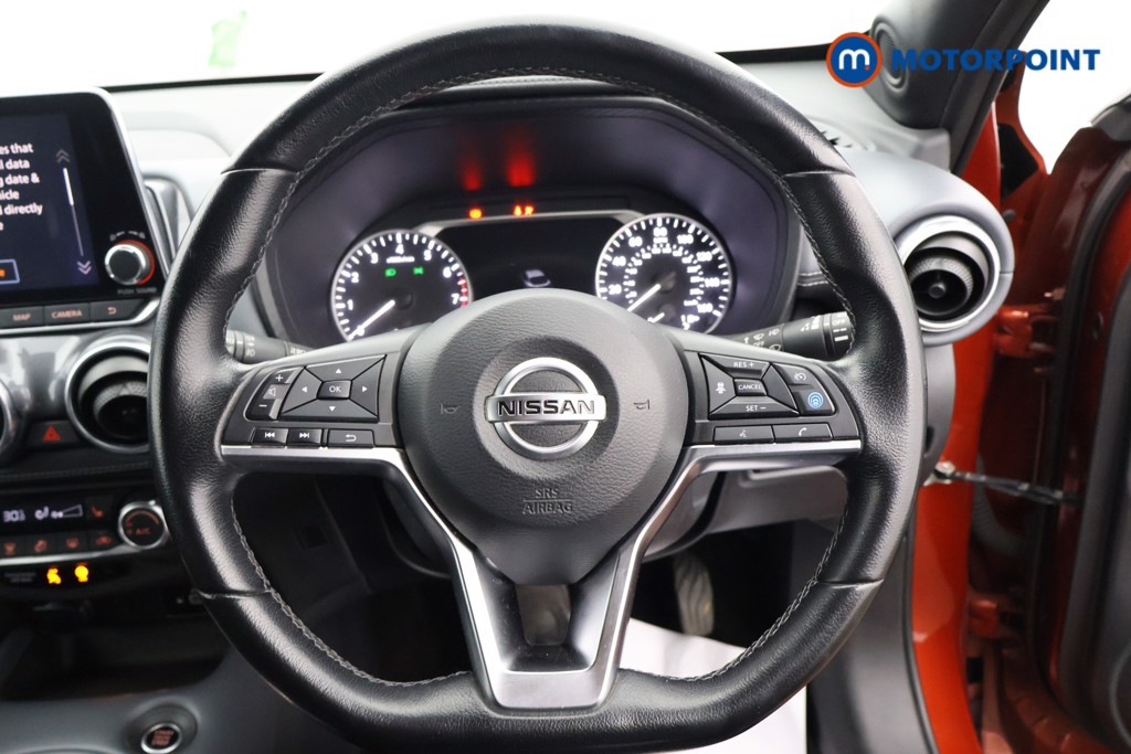 Nissan Juke Tekna Manual Petrol SUV - Stock Number (1632947) - 1st supplementary image