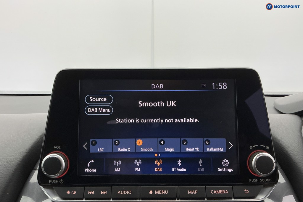 Nissan Juke N-Connecta Automatic Petrol SUV - Stock Number (1632950) - 2nd supplementary image