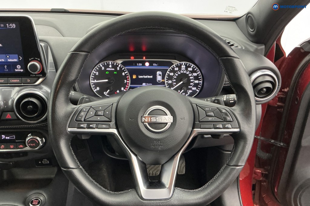Nissan Juke N-Connecta Automatic Petrol SUV - Stock Number (1632950) - 7th supplementary image