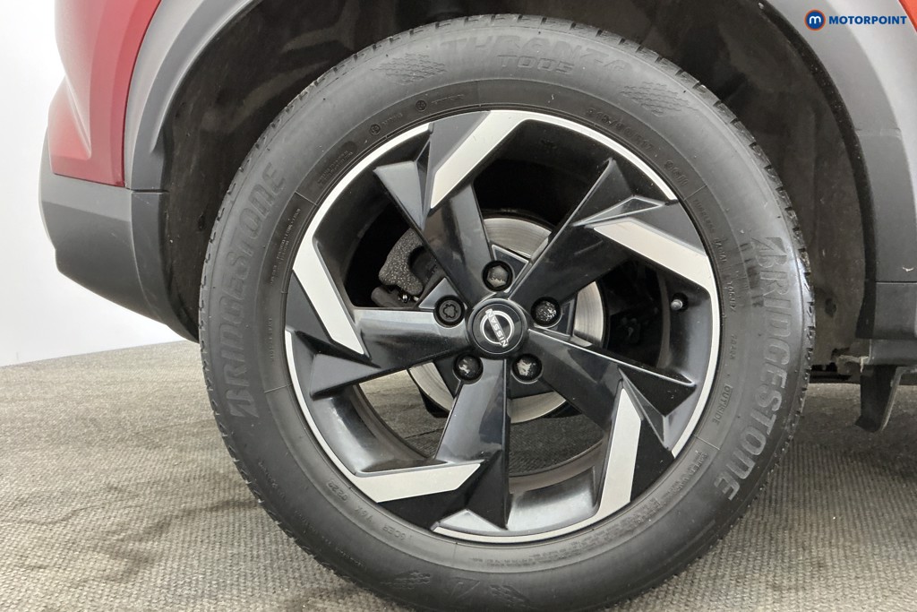 Nissan Juke N-Connecta Automatic Petrol SUV - Stock Number (1632950) - 36th supplementary image