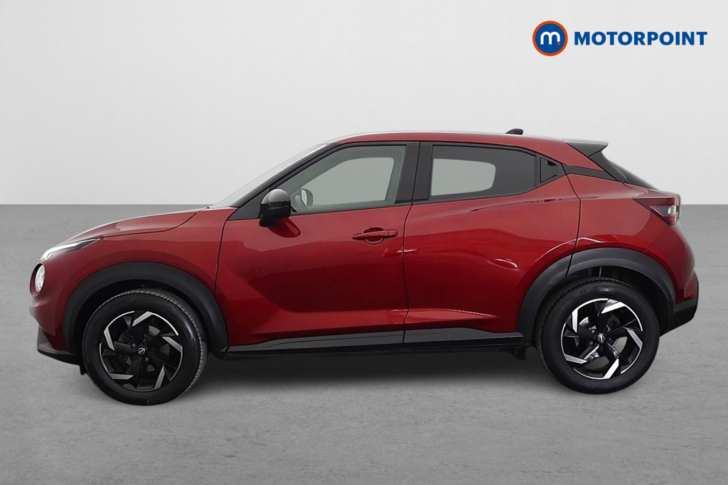 Nissan Juke N-Connecta Automatic Petrol SUV - Stock Number (1632950) - Passenger side