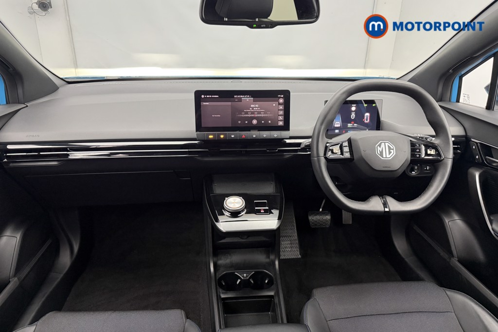 Mg Motor Uk MG4 Trophy Automatic Electric SUV - Stock Number (1633605) - 1st supplementary image