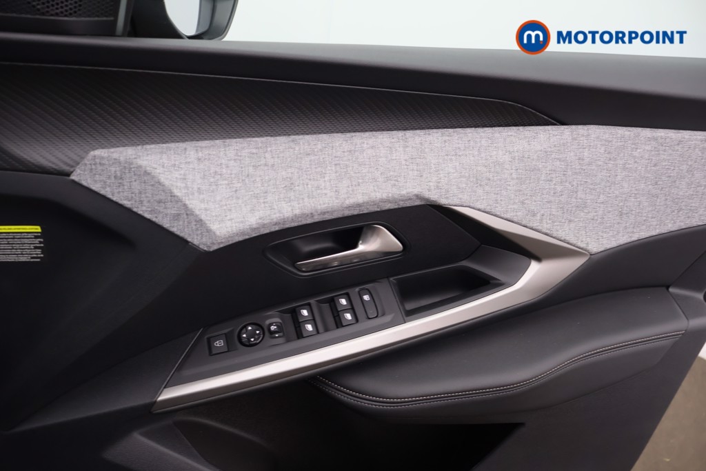 Peugeot 3008 Allure Automatic Petrol SUV - Stock Number (1633835) - 11th supplementary image
