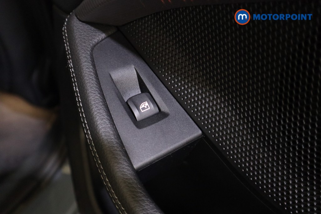 BMW 1 Series M Sport Automatic Diesel Hatchback - Stock Number (1634069) - 22nd supplementary image