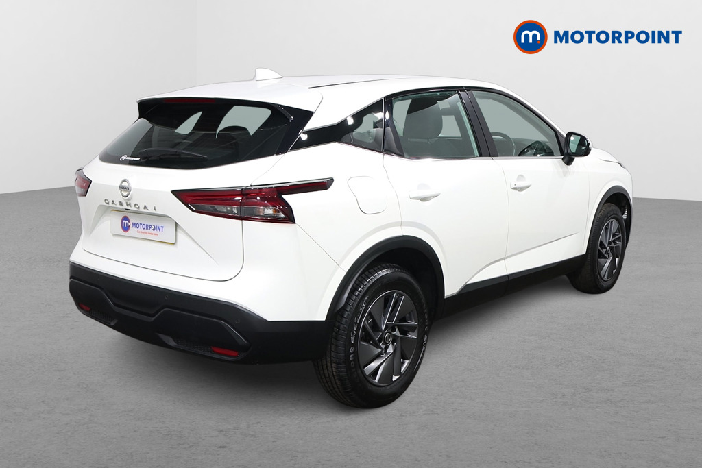 Nissan Qashqai Acenta Premium Automatic Petrol SUV - Stock Number (1634242) - Drivers side rear corner