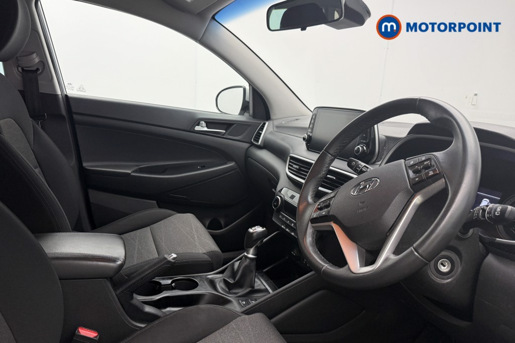 Hyundai Tucson Se Nav Manual Petrol SUV - Stock Number (1634326) - 5th supplementary image
