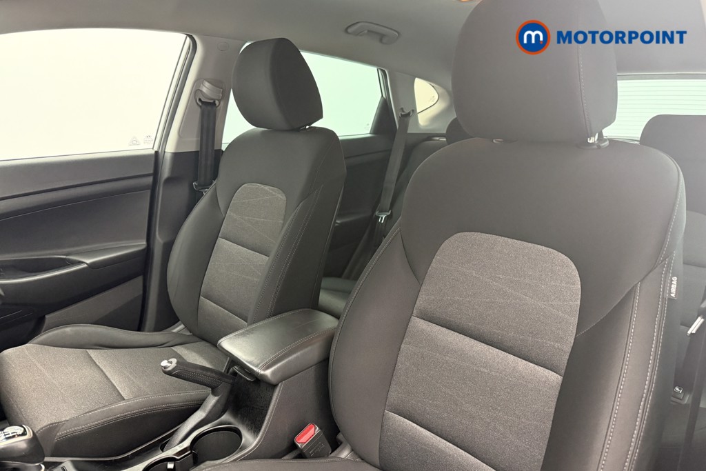 Hyundai Tucson Se Nav Manual Petrol SUV - Stock Number (1634326) - 7th supplementary image