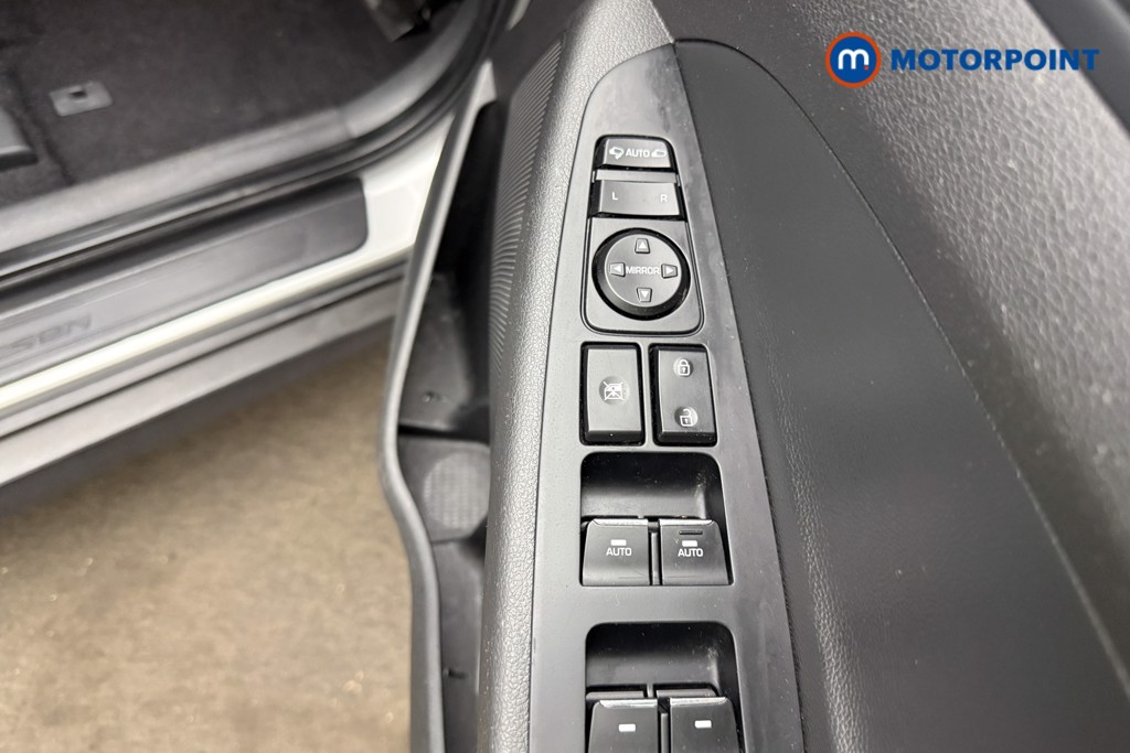 Hyundai Tucson Se Nav Manual Petrol SUV - Stock Number (1634326) - 16th supplementary image