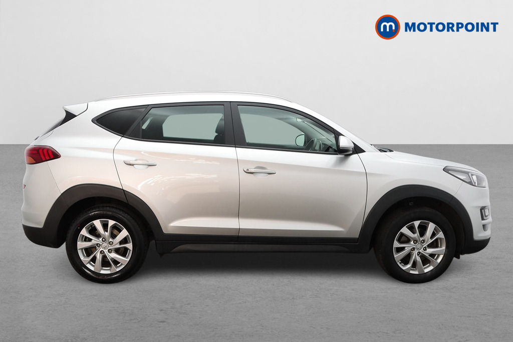 Hyundai Tucson Se Nav Manual Petrol SUV - Stock Number (1634326) - Drivers side
