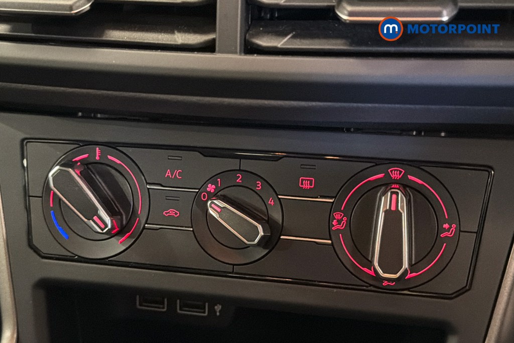 Volkswagen Polo SE Automatic Petrol Hatchback - Stock Number (1634454) - 12th supplementary image