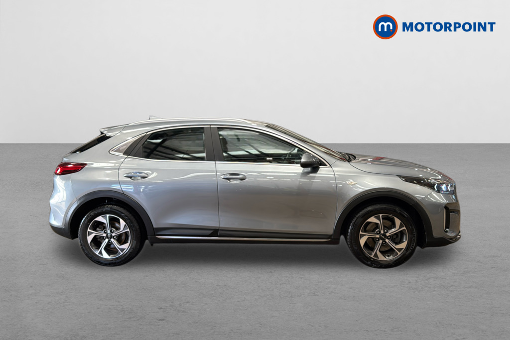 KIA Xceed 2 Manual Petrol Hatchback - Stock Number (1634600) - Drivers side