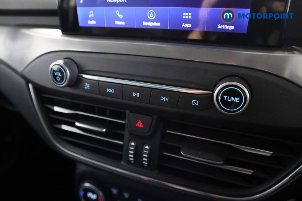 Ford Focus Titanium X Edition Manual Petrol Hatchback - Stock Number (1634797) - 7th supplementary image