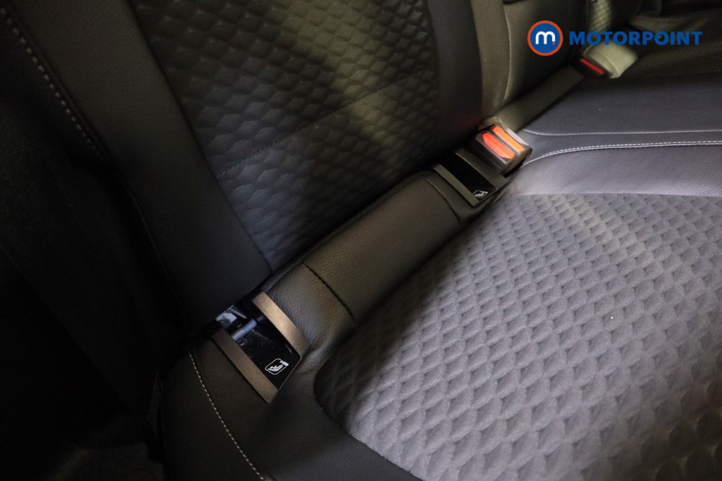 Ford Focus Titanium X Edition Manual Petrol Hatchback - Stock Number (1634797) - 21st supplementary image