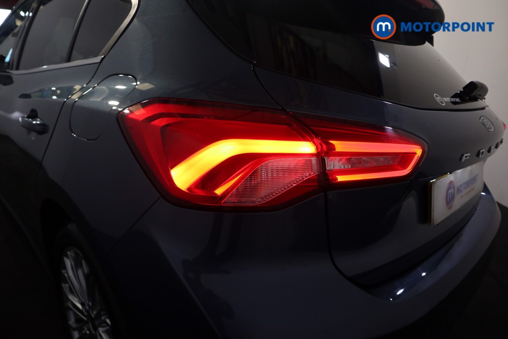Ford Focus Titanium X Edition Manual Petrol Hatchback - Stock Number (1634797) - 31st supplementary image