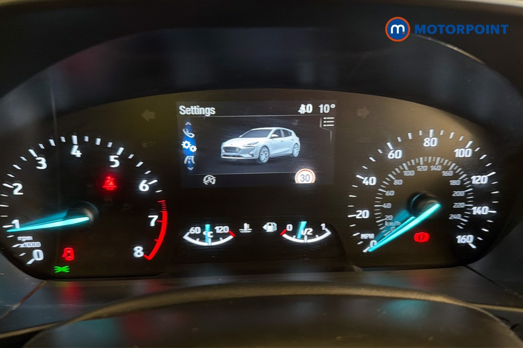 Ford Focus Titanium Manual Petrol Hatchback - Stock Number (1635111) - 8th supplementary image