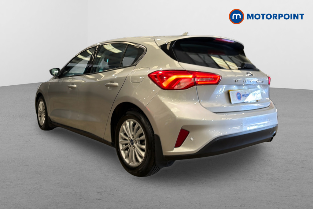 Ford Focus Titanium Manual Petrol Hatchback - Stock Number (1635111) - Passenger side rear corner