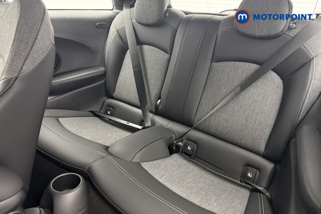 Mini Hatchback Cooper S Level 2 Automatic Electric Hatchback - Stock Number (1635265) - 9th supplementary image