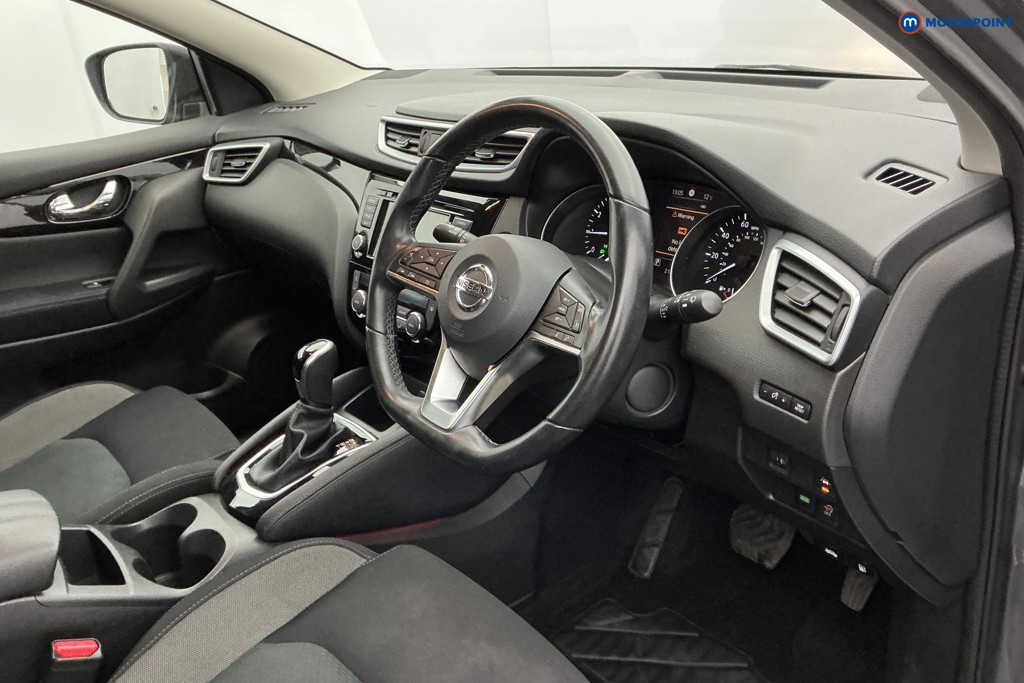 Nissan Qashqai N-Connecta Automatic Petrol SUV - Stock Number (1635325) - 7th supplementary image